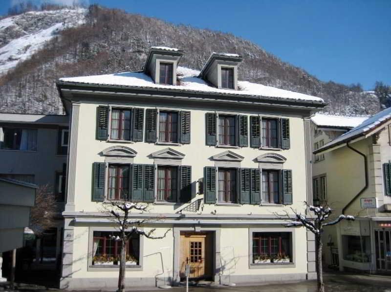 Hotel Rebstock Meiringen Eksteriør bilde