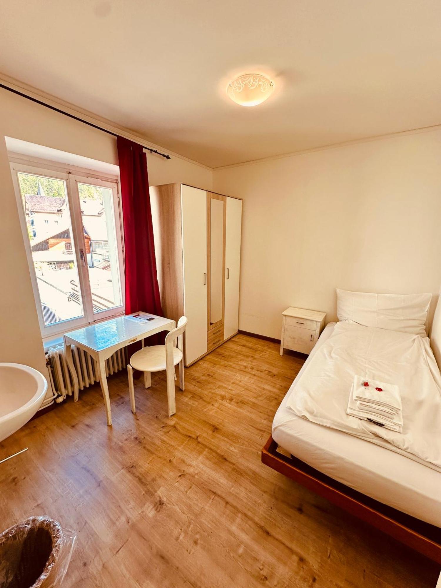 Hotel Rebstock Meiringen Eksteriør bilde